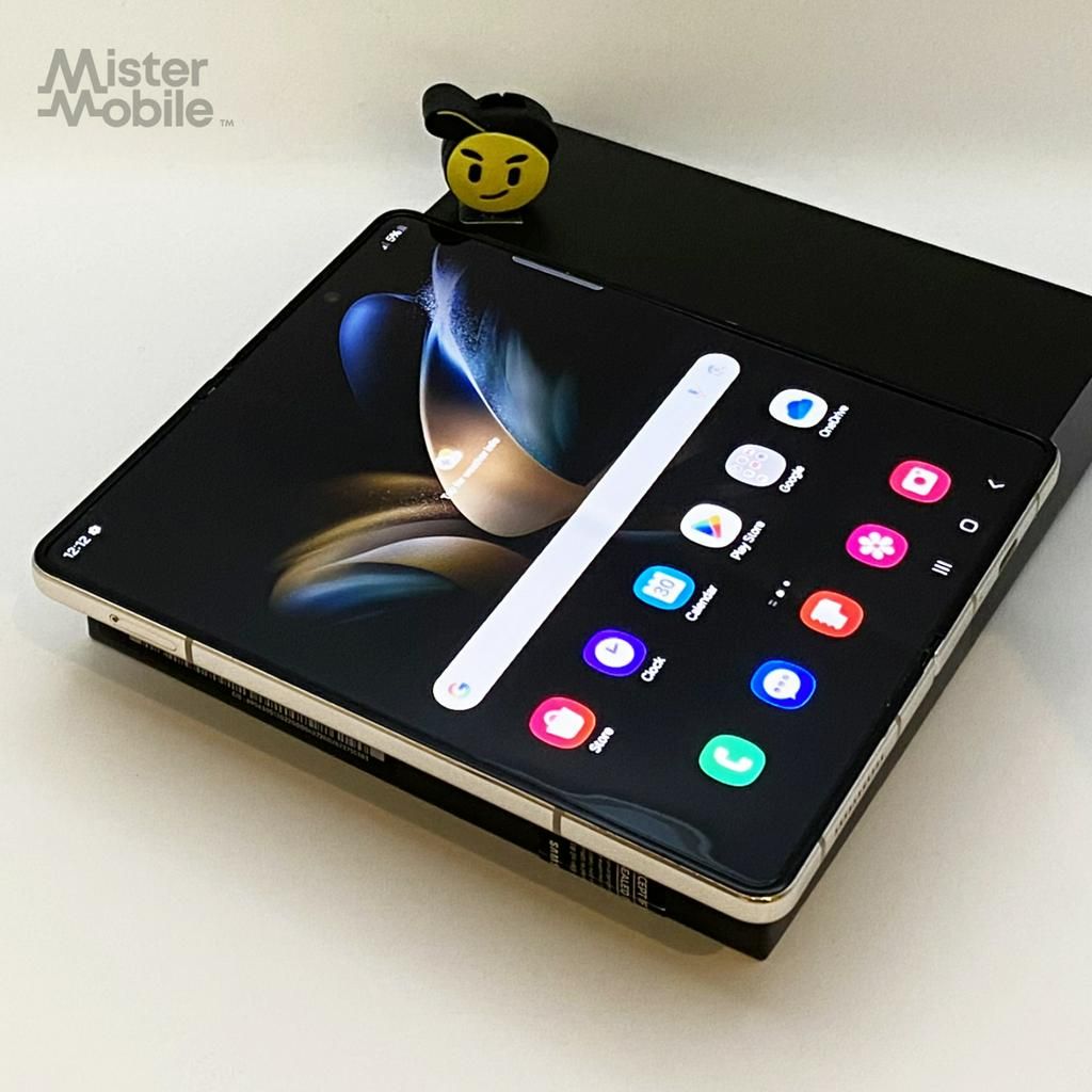 Galaxy Z Fold 4 256GB Beige, Mobile Phones & Gadgets, Mobile Phones