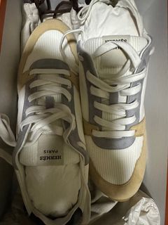 (Category: ) located in . Submitted by shopholicssingapore (Listing ID 1349345489, Image 1). Description: .