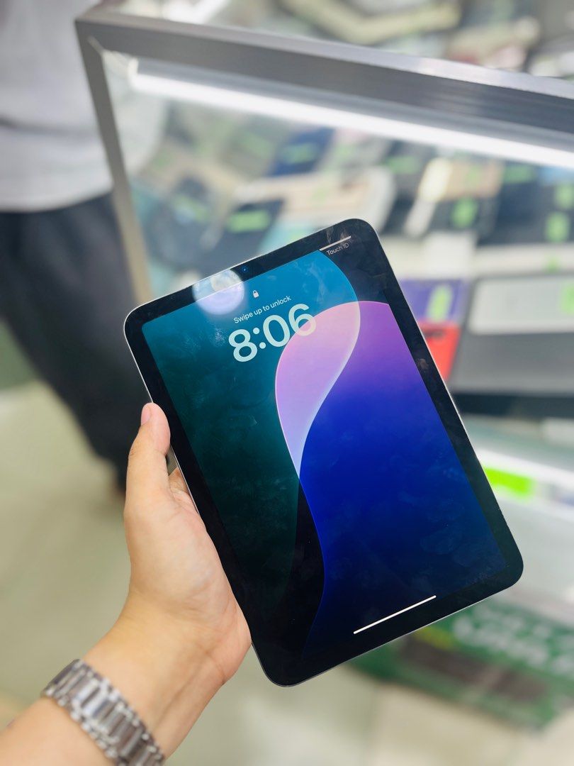 Ipad Mini 7 128gb wifi only no issues under warranty (Category: iPad) located in San Juan City. Submitted by najihahtelecomshop2018 (Listing ID 1349337867, Image 3). Description: FOR SALE | TRADE / SWAP (RFS: Buy and Sell) QUICK SPECS Ipad Mini 7 128gb Wifi only No hidden Issues No history of Repair No icloud Issues Reset Anytime | Unli Reset Test to sawa 101% Smooth 100% Original/Authentic Legit Not refurbished/Recon 💰Mode of Payment:💰 📍Cash 