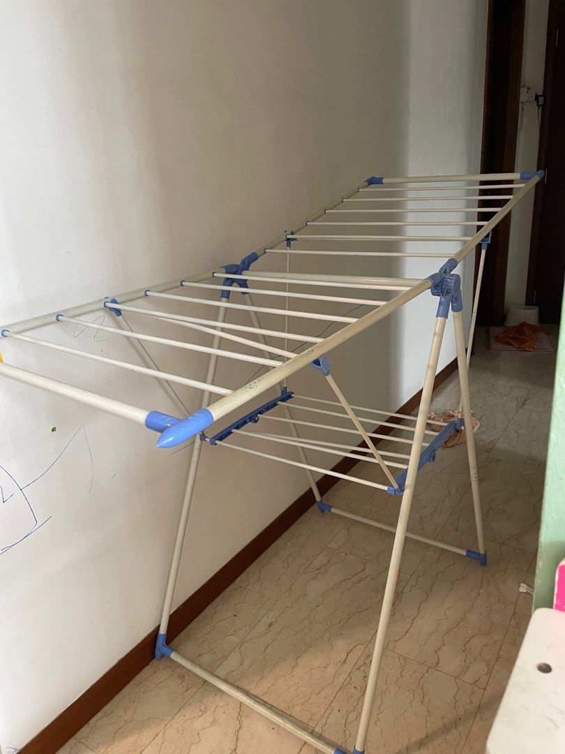Laundry rack65075077428098111