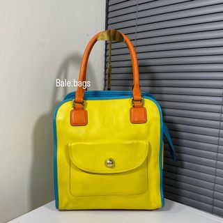 (Kategori: ) berada di . Dikirim oleh balebags1263983 (ID iklan 1349272596, Gambar 1). Deskripsi: .