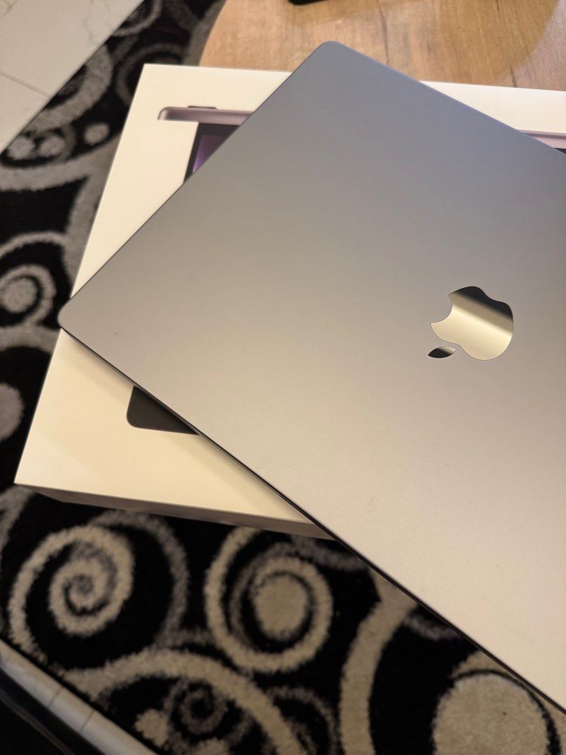 Macbook Pro M2 Chip 16GB 1TB SSD (Category: Laptops & Notebooks) located in Manila. Submitted by prelovedbyjennuuuhhh (Listing ID 1349262087, Image 2). Description: Macbook pro M2 Chip 16GB 1TB SSD ‼️BRAND NEW‼️ 📌Specs are in the photos 📌Bought at 178,000php but selling it for 115,000 php Rfs: got this as a gift but di rin magagamit since di pwede dito yung crack softwares pang archi. got the permission to sell it instead. LOW BALLERS WILL NOT 