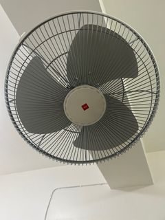 （分類：）位於 。 由 itsmestory 提交（商品編號 1349228146，圖片 1）。簡介： 。