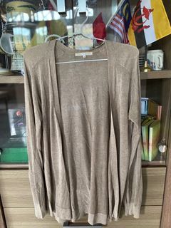 (Kategori: ) berada di . Dikirim oleh thriftbpp.dailywear (ID iklan 1349349797, Gambar 1). Deskripsi: .