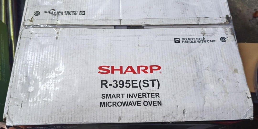 Sharp 34L Inverter Microwave – Stainless Steel (Category: Ovens & Toasters) located in Taytay. Submitted by mikz_1303 (Listing ID 1349216355, Image 3). Description: Sharp 34L Inverter Microwave Stainless Steel Model : R395EST Almost New 34L.