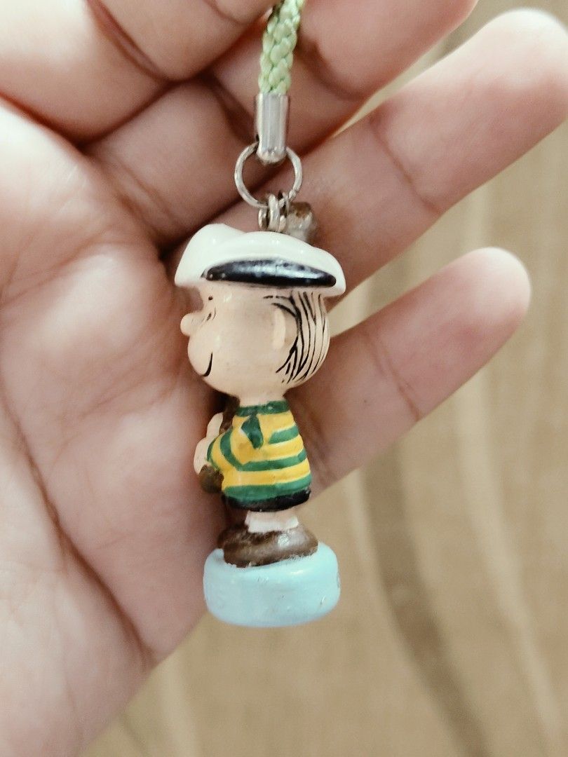 Linus Hobbies Snoopy UFS Linus Charm, Hobbies & Toys, Toys & Games on Carousell