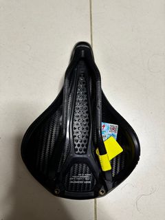 （分類：）位於 。 由 lllllch 提交（商品編號 1349266813，圖片 1）。簡介： 。