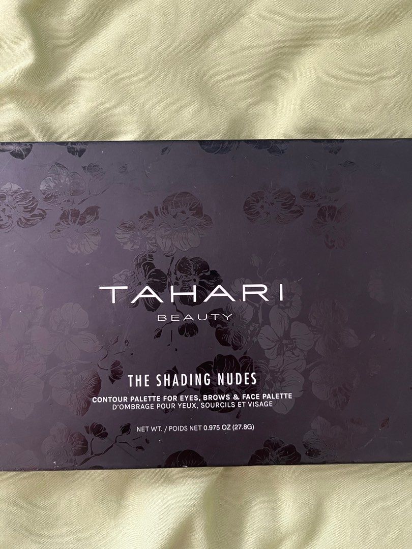 Tahari Contour Palette (Category: Makeup) located in Makati City. Submitted by everything_below300 (Listing ID 1349263806, Image 1). Description: Only used once. Really good quality contour and eyebrow palette. SF to be paid by buyer. Gcash and Unionbank payment options..