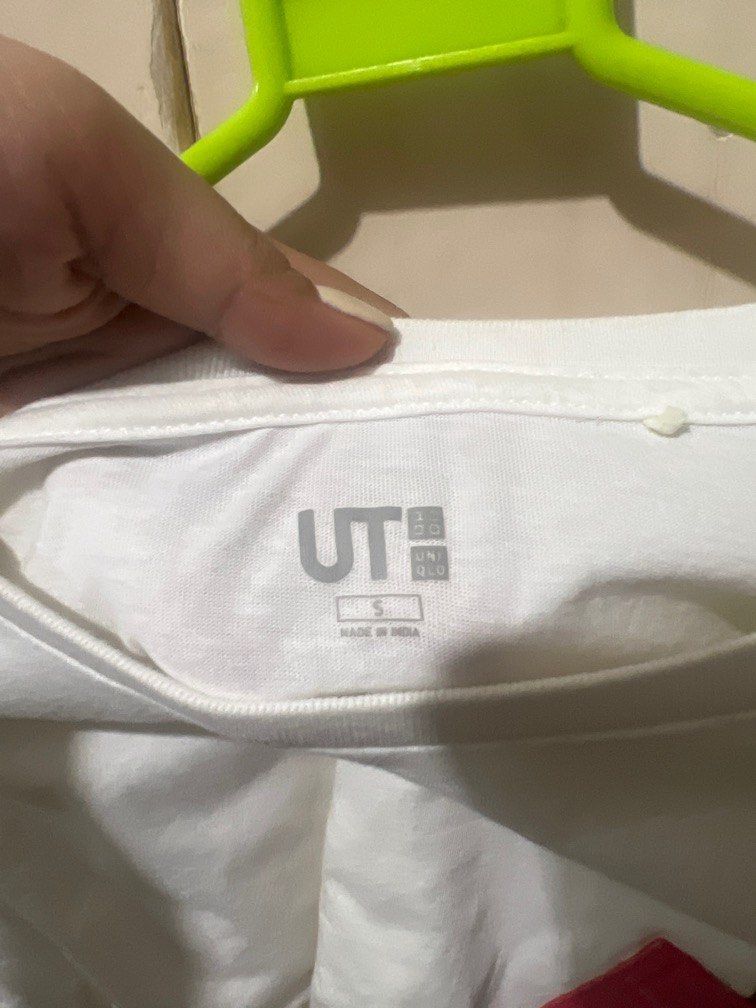 Uniqlo Pocket Tee / Tshirt (Design: Pocky) (Category: Tshirts & Polo Shirts ) located in Manila. Submitted by jessieavan (Listing ID 1349332090, Image 3). Description: Unisex. Needs ironing.