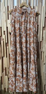 (Category: ) located in . Submitted by designerbrandsforless (Listing ID 1349311711, Image 1). Description: .