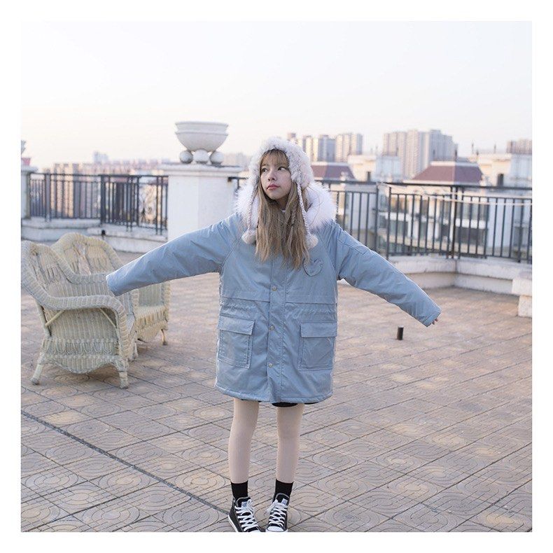 Winter Jacket (Category: Coats, Jackets and Outerwear) located in Singapore. Submitted by bunniess (Listing ID 1348311366, Image 1). Description: Brand new winter jacket in light blue Hoodie’s fur is detachable .