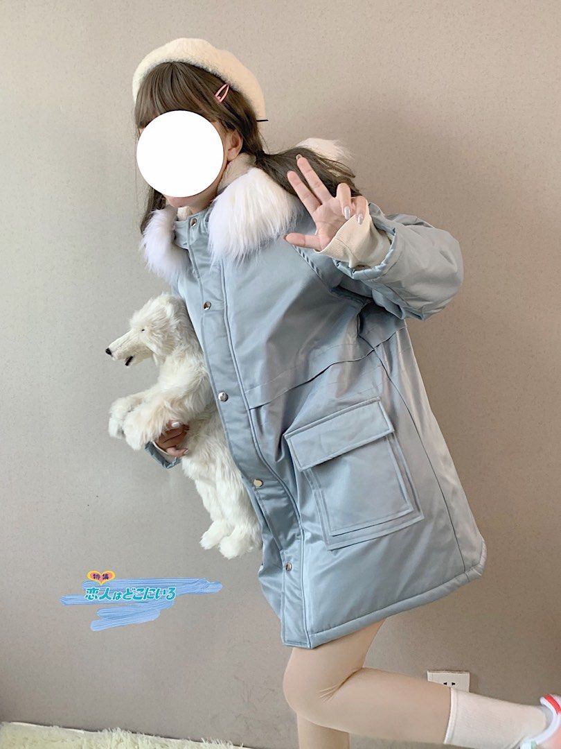Winter Jacket (Category: Coats, Jackets and Outerwear) located in Singapore. Submitted by bunniess (Listing ID 1348311366, Image 2). Description: Brand new winter jacket in light blue Hoodie’s fur is detachable .