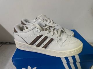 由 chenblueee115 (刊登 ID 1349533180，圖片 1) 提交，位於 的 (類別：)，說明：。