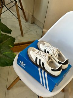 (Category: ) located in . Submitted by closetcleanout___ (Listing ID 1349459969, Image 1). Description: .