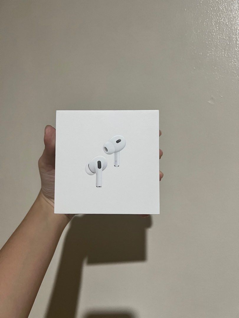 AIRPODS PRO GEN 2 with powermac receipt (Category: Earphones) located in Pasig City. Submitted by declutterapparel (Listing ID 1349529064, Image 1). Description: - bought from powermac - complete inclusions including receipt except for charger - no issue.