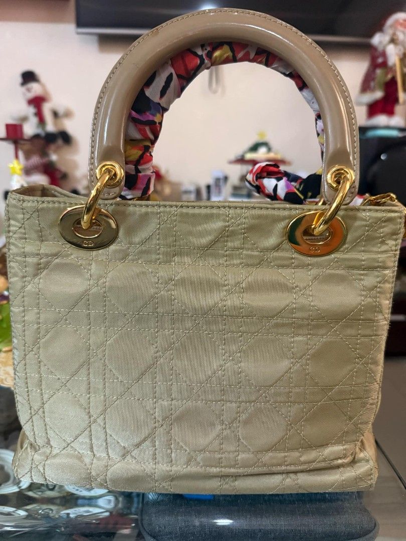 Authentic Lady Dior Small with dust bag (Category: Luxury Bags & Wallets) located in Mandaue City. Submitted by winar01 (Listing ID 1349451771, Image 3). Description: Authentic Christian Dior, Lady Dior Small with dust bag.