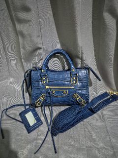 (Kategori: ) berada di . Dikirim oleh prelovedku.tiara (ID iklan 1349511970, Gambar 1). Deskripsi: .