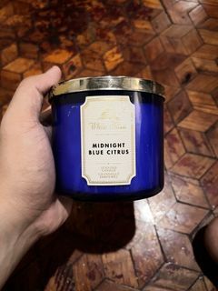 Bath and body white barn perfume candle