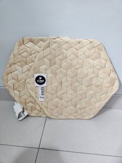 (Kategori: ) berada di . Dikirim oleh weigtygaragesale (ID iklan 1349411481, Gambar 1). Deskripsi: .