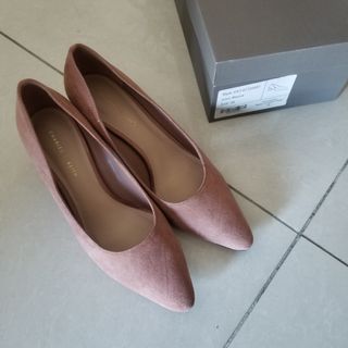 （分類：）位於 。 由 olswardrobe 提交（商品編號 1349428624，圖片 1）。簡介： 。