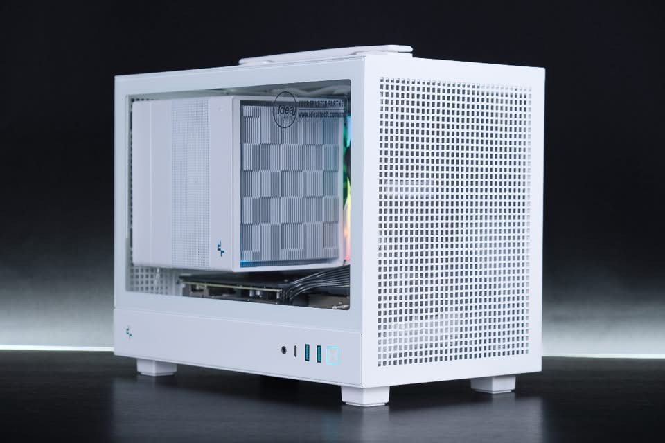 🌈08.08 SALE - RTX 5070 Ryzen 7 9800X3D 32GB 1TB Deepcool Ch260 White/Black Gaming MATX PC - Able to custom pc to RTX 5060 TI / 5070 / 5070 ti / 5080 / 5090 (Comparable with PS5 Pro)63224286996098111