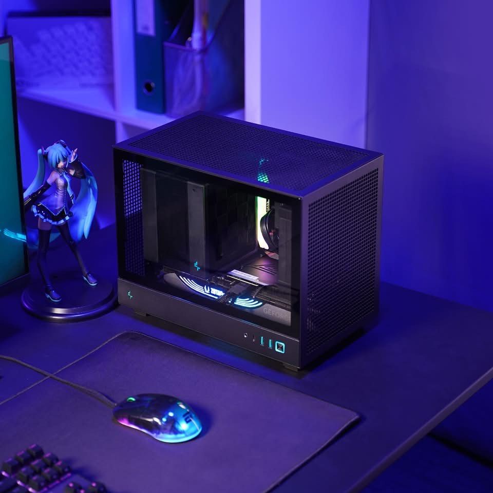🌈08.08 SALE - RTX 5070 Ryzen 7 7800X3D 32GB 1TB Deepcool Ch260 Black / White Gaming MATX PC - Able to custom pc to RTX 5060 TI / 5070 / 5070 ti / 5080 / 5090 (Comparable with PS5 Pro)63224286982531111