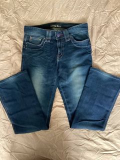 (Category: ) located in . Submitted by yayapies (Listing ID 1349390898, Image 1). Description: .