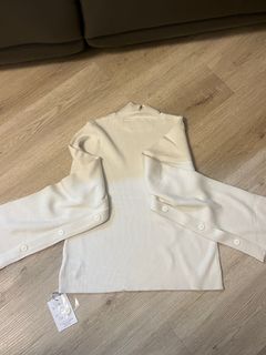 （分類：）位於 。 由 seeeeei 提交（商品編號 1349504340，圖片 1）。簡介： 。