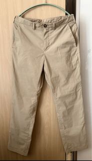 GU 73 男裝長褲卡其色64209390181121110