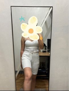 (Category: ) located in . Submitted by heyah24 (Listing ID 1349477632, Image 1). Description: .