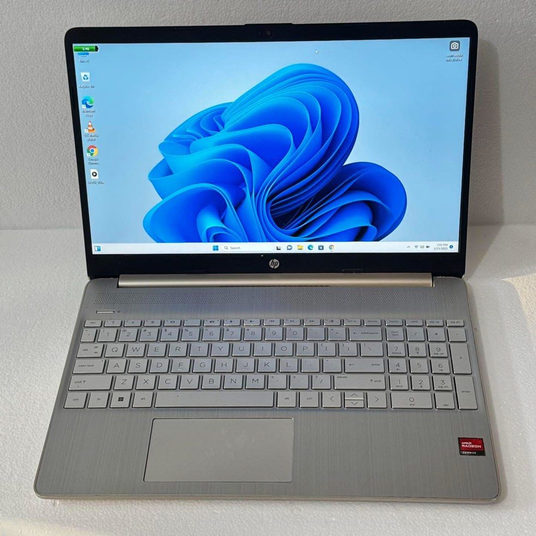 HP Laptop 15s AMD Ryzen 5-5500u 512gb SSD Storage 16gbram Ddr4 8gb AMD