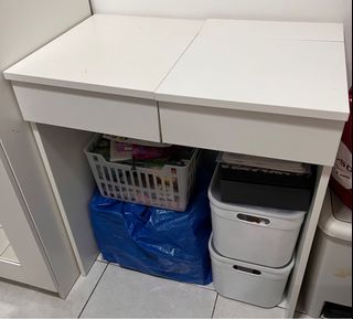 (Category: ) located in . Submitted by booksend (Listing ID 1349419032, Image 1). Description: .