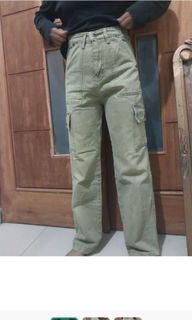 (Kategori: ) berada di . Dikirim oleh an2aa (ID iklan 1349451950, Gambar 1). Deskripsi: .