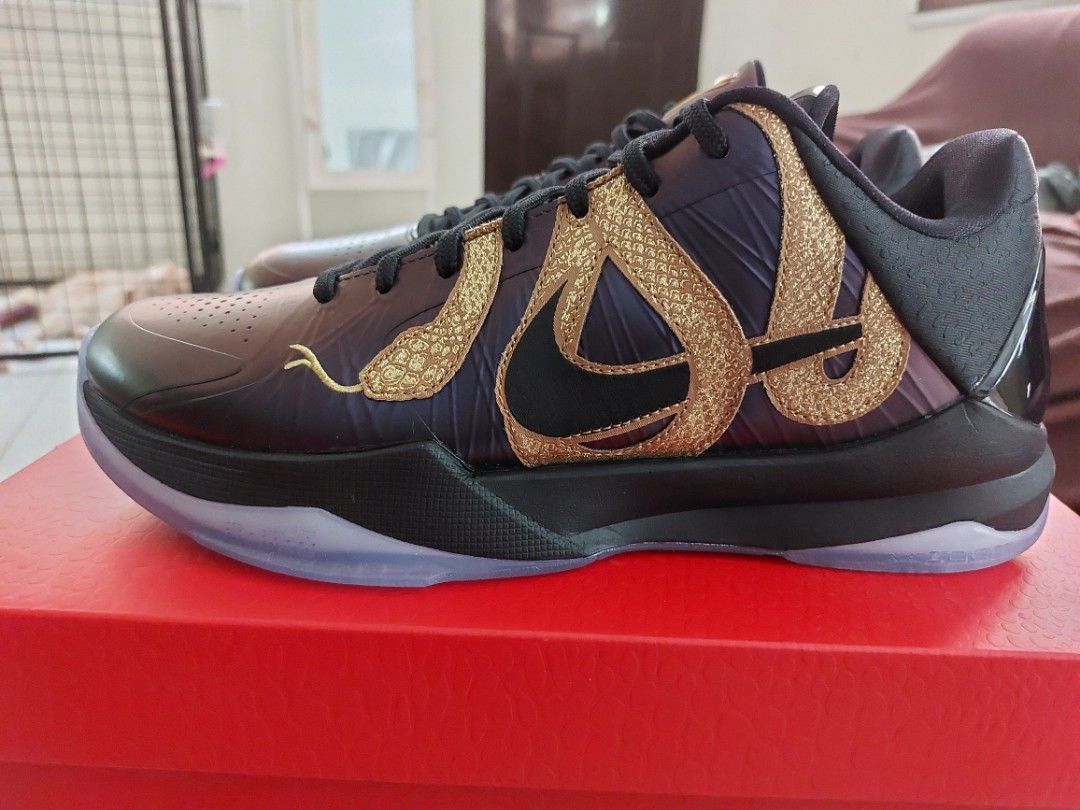 Kobe 5 (Category: Sneakers) located in Mariveles. Submitted by mcvon (Listing ID 1349484530, Image 3). Description: For sale!!! Kobe 5 "Eggplant" Sz.9 & Sz.9 5 Snkrs release.