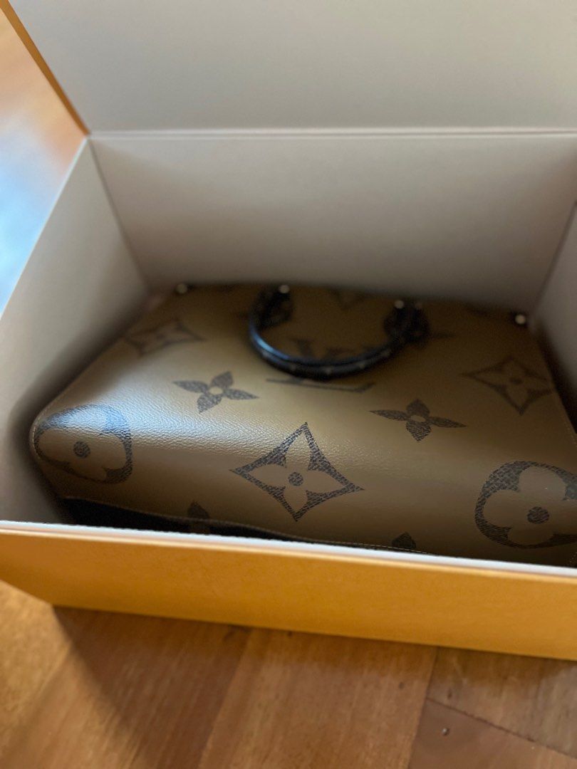 Louis Vuitton On The Go Box only (Category: Luxury Bags & Wallets) located in Santa Rosa. Submitted by a.i.b. (Listing ID 1349433803, Image 2). Description: Brand: Louis Vuitton This is box of my ON THE GO bag. Box in pristine condition. This is a preloved item so please manage your expectations. No reservation, whoever pays first gets the item. I can only ship on weekends. Thank you.
