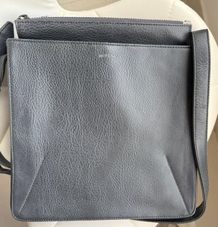 （分類：）位於 。 由 krish009 提交（商品編號 1349402019，圖片 1）。簡介： 。