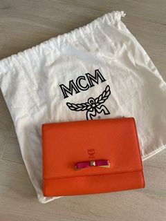 （分類：）位於 。 由 lo.bin.tan 提交（商品編號 1349493508，圖片 1）。簡介： 。