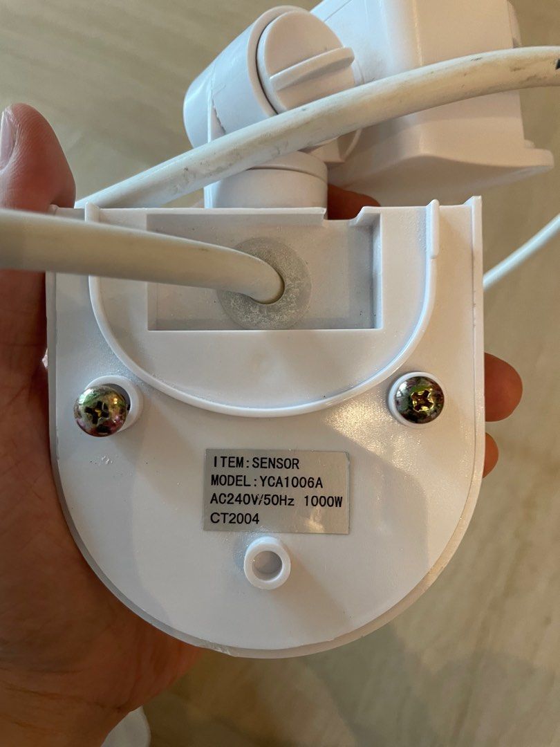 Motion sensor (Category: Other Home Appliances) located in Singapore. Submitted by bballmastaa (Listing ID 1349468817, Image 1). Description: .