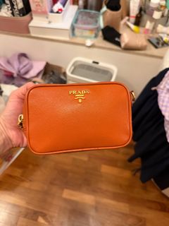 (Category: ) located in . Submitted by addictedshopaholic (Listing ID 1349502009, Image 1). Description: .
