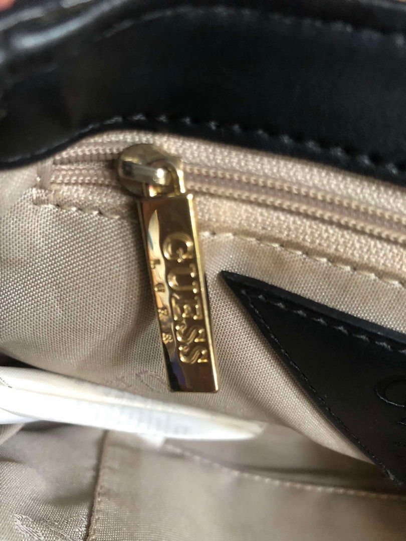 Preloved Guess Women Sling Bag (Category: Purses & Pouches) located in Tagum. Submitted by noobins (Listing ID 1349488016, Image 3). Description: Preloved Guess Women Sling Bag Nude Color In mint condition No box, no receipt Can provide replacement plastic Used for a year Can provide dimensions and comparison objects upon request 1500 + shipping fee.