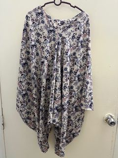 (Category: ) located in . Submitted by tiqapreloved (Listing ID 1349388072, Image 1). Description: .