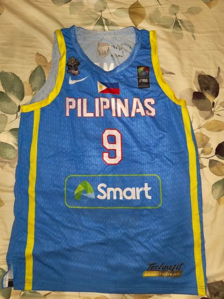 Scottie Thompson Signed Jersey (Category: Activewear) located in Quezon City. Submitted by xoxobuy (Listing ID 1349530955, Image 1). Description: Bought from his merch team and signed on the spot. I have two signed jerseys so this is extra..