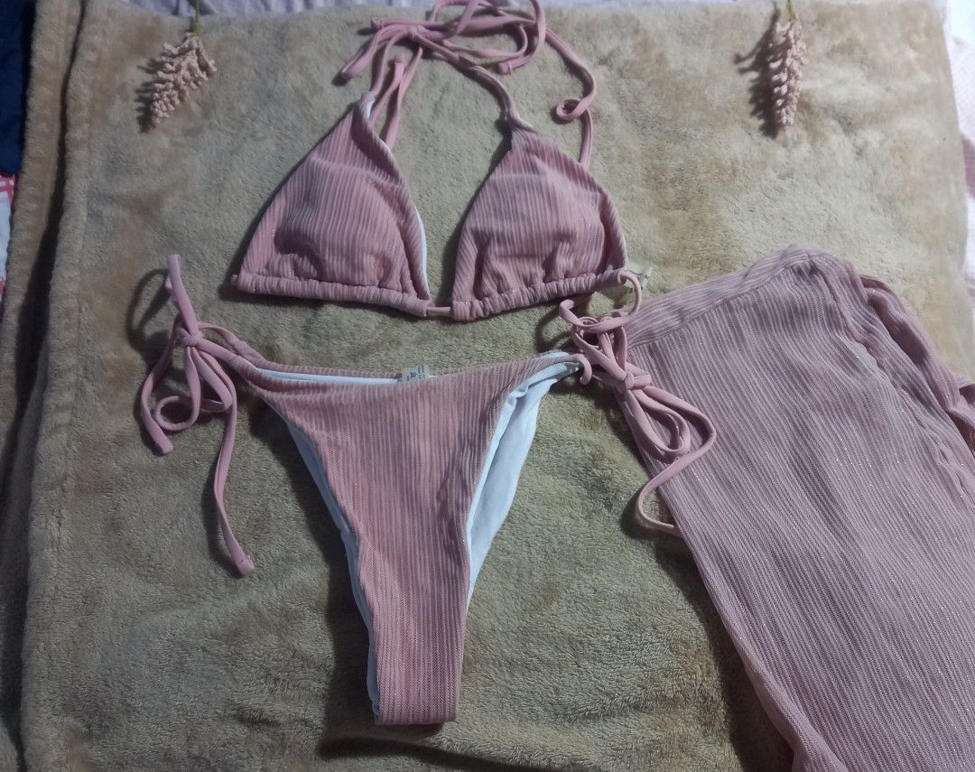 Shein 3 in 1 swimsuit pink- Medium Size (Category: Bikinis & Swimsuits) located in Caloocan City. Submitted by ms.regina (Listing ID 1349522441, Image 1). Description: Shein 3 in 1 swimsuit pink- Medium Size w/free shein pouch na..