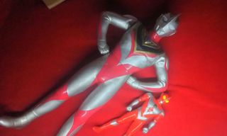 (Category: ) located in . Submitted by ultraman0505 (Listing ID 1349512344, Image 1). Description: .