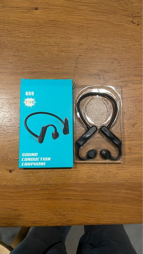 Sound conduction earphone (kid size)632282532564501110