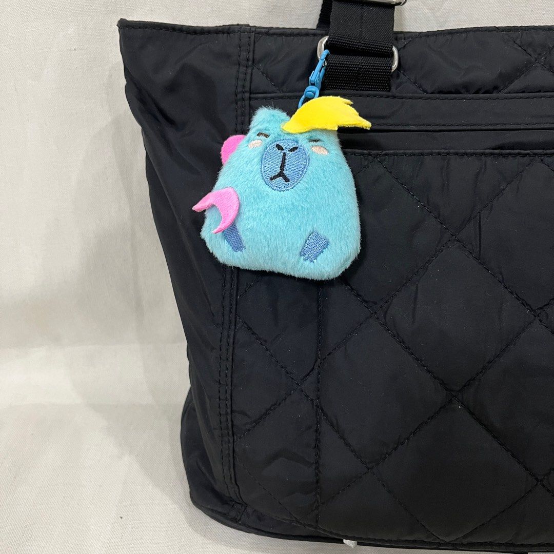 Teal Blue Capybara Plush Charm Keychain (Category: Plushies & Soft Toys) located in Antipolo. Submitted by aristocath (Listing ID 1349425313, Image 2). Description: ✅ Like new and no flaws ✅ Cutie unique capybara plush bag charm ✅ Maganda po sabitan ✅ No etiketa ☺️ Please feel free to make an offer! ✨ Slightly negotiable po! Payment options: ❤️ Cash on Delivery thru LBC (Sakto Pouch for small items) ❤️ Pay first with SF thru GCash/GoTyme/SeaBank 