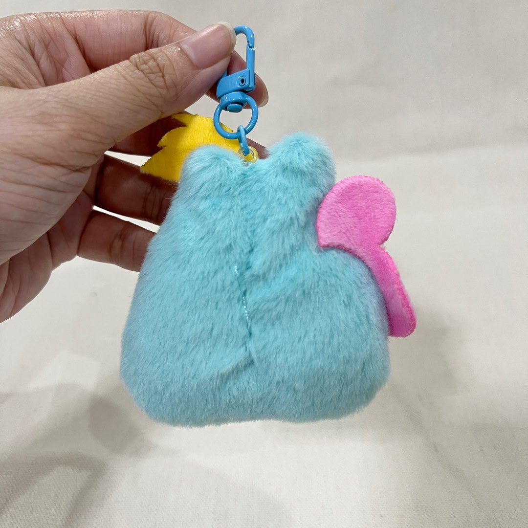 Teal Blue Capybara Plush Charm Keychain (Category: Plushies & Soft Toys) located in Antipolo. Submitted by aristocath (Listing ID 1349425313, Image 3). Description: ✅ Like new and no flaws ✅ Cutie unique capybara plush bag charm ✅ Maganda po sabitan ✅ No etiketa ☺️ Please feel free to make an offer! ✨ Slightly negotiable po! Payment options: ❤️ Cash on Delivery thru LBC (Sakto Pouch for small items) ❤️ Pay first with SF thru GCash/GoTyme/SeaBank 