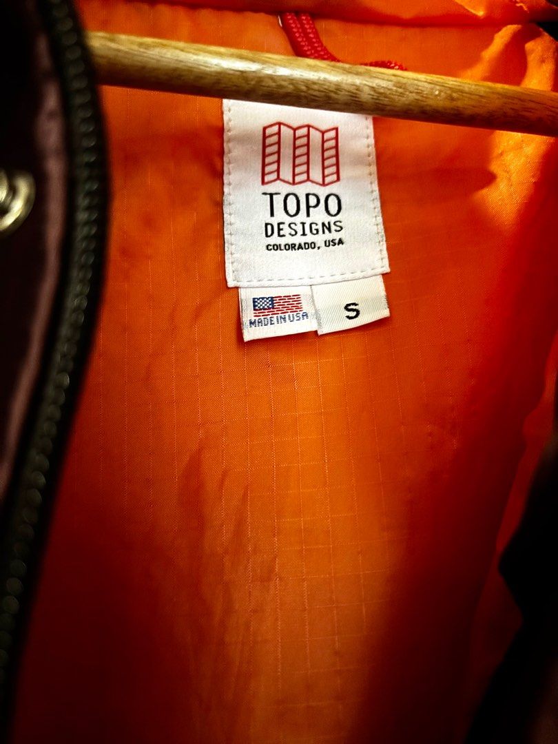 Topo Designs Jacket (Category: Coats, Jackets and Outerwear) located in Makati City. Submitted by bbongg (Listing ID 1349420234, Image 3). Description: Topo Designs Jacket Original, Vgood condition Small 23x30 length x width Negotiable Decluttering For pick up / Lalamove .