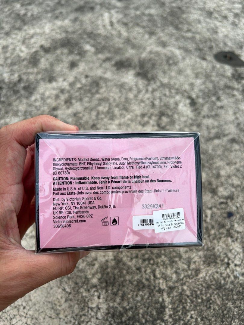 Victoria’s Secret Bombshell (Category: Fragrance & Deodorants) located in Manila. Submitted by jccreys (Listing ID 1349552012, Image 2). Description: Victoria’s Secret Bombshell Eau De Parfum 100mL ₱3500.