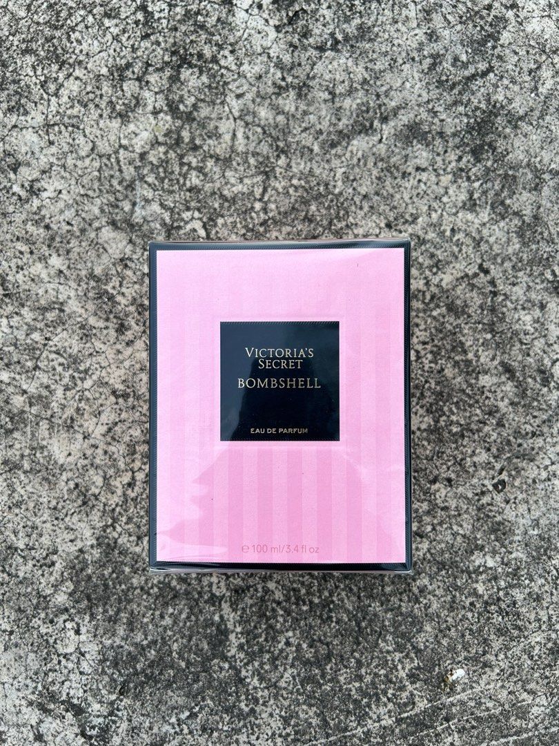 Victoria’s Secret Bombshell (Category: Fragrance & Deodorants) located in Manila. Submitted by jccreys (Listing ID 1349552012, Image 1). Description: Victoria’s Secret Bombshell Eau De Parfum 100mL ₱3500.